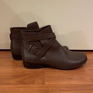 Naturalizer Cassandra Booties - Nearly New!